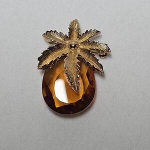 Sarah Coventry Pineapple Brooch
